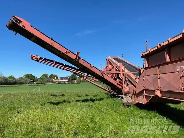 Terex Finlay 694T 移動式篩選機