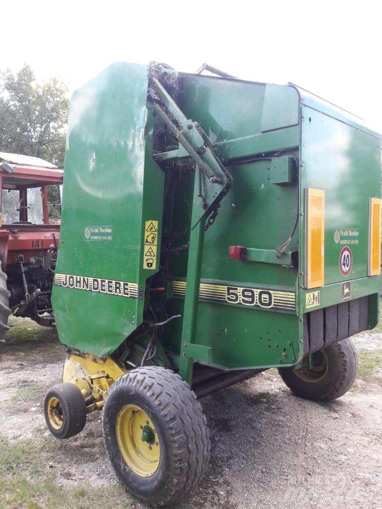 John Deere 590 圓型牧草打包機