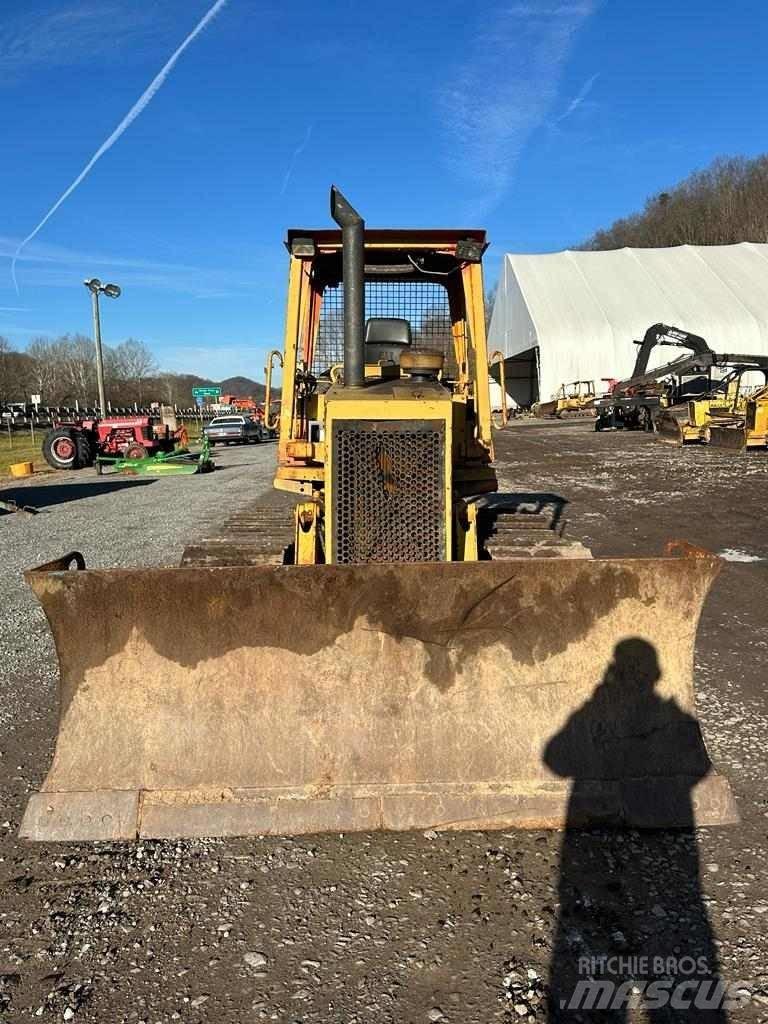 CAT D5C 履帶推土機