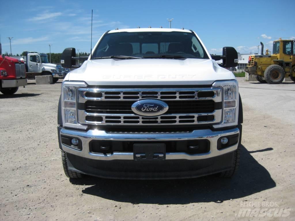 Ford F 550 曳引機組件