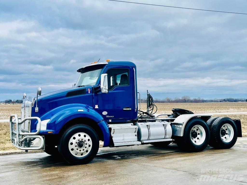 Kenworth T 880 曳引機組件
