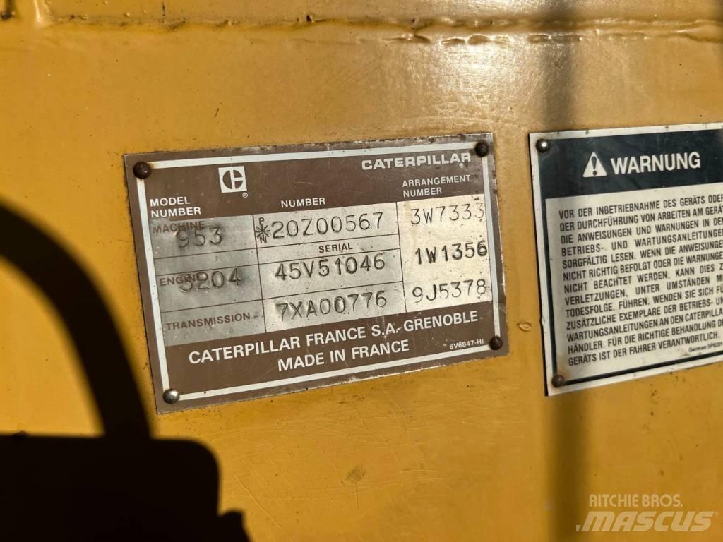 CAT 953 - Ripper 推土機