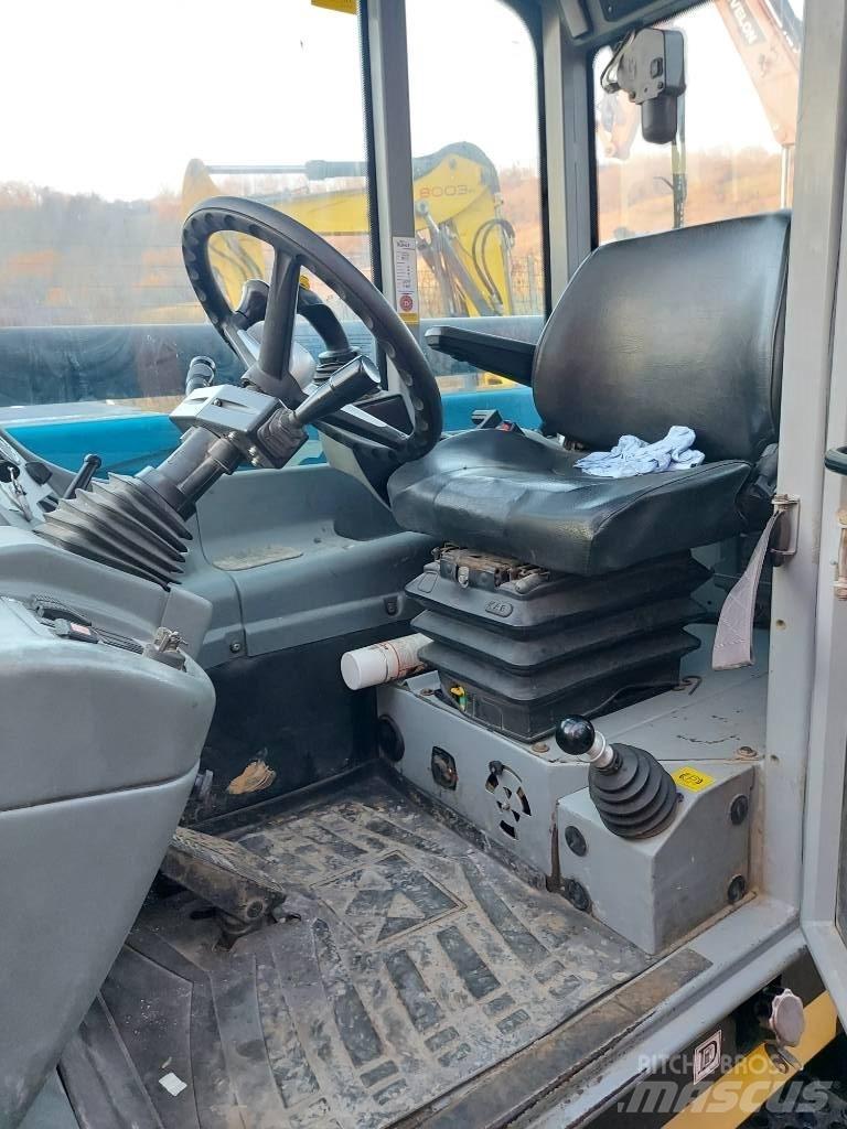 Genie GTH 4514 伸縮臂操作車