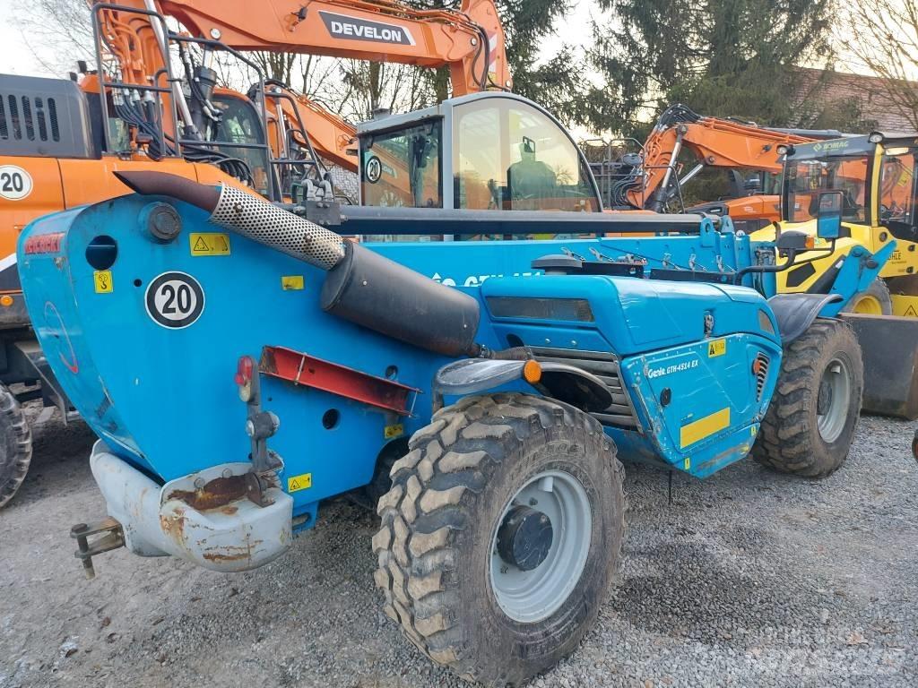 Genie GTH 4514 伸縮臂操作車