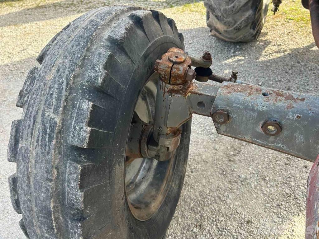Massey Ferguson 165 曳引機