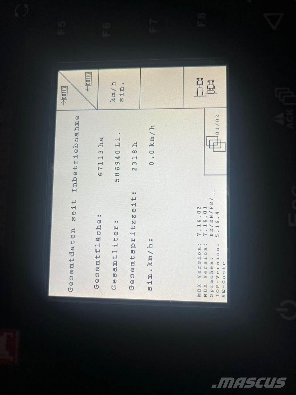 Amazone UX 4200 牽引式噴霧機