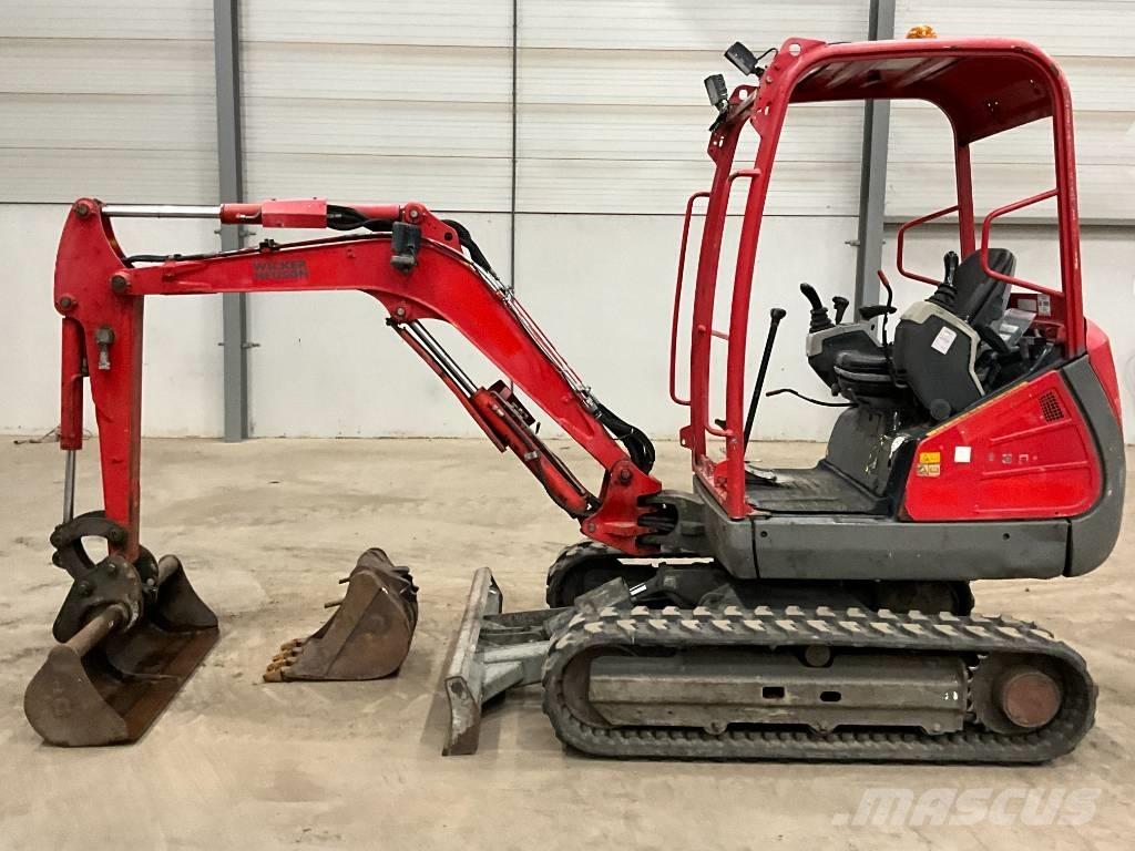 Neuson ET 24 小型挖土機/掘鑿機<7t(小型挖掘機)