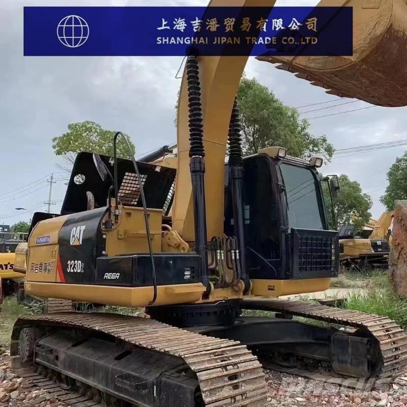CAT 323 D 履帶式 挖土機/掘鑿機/挖掘機