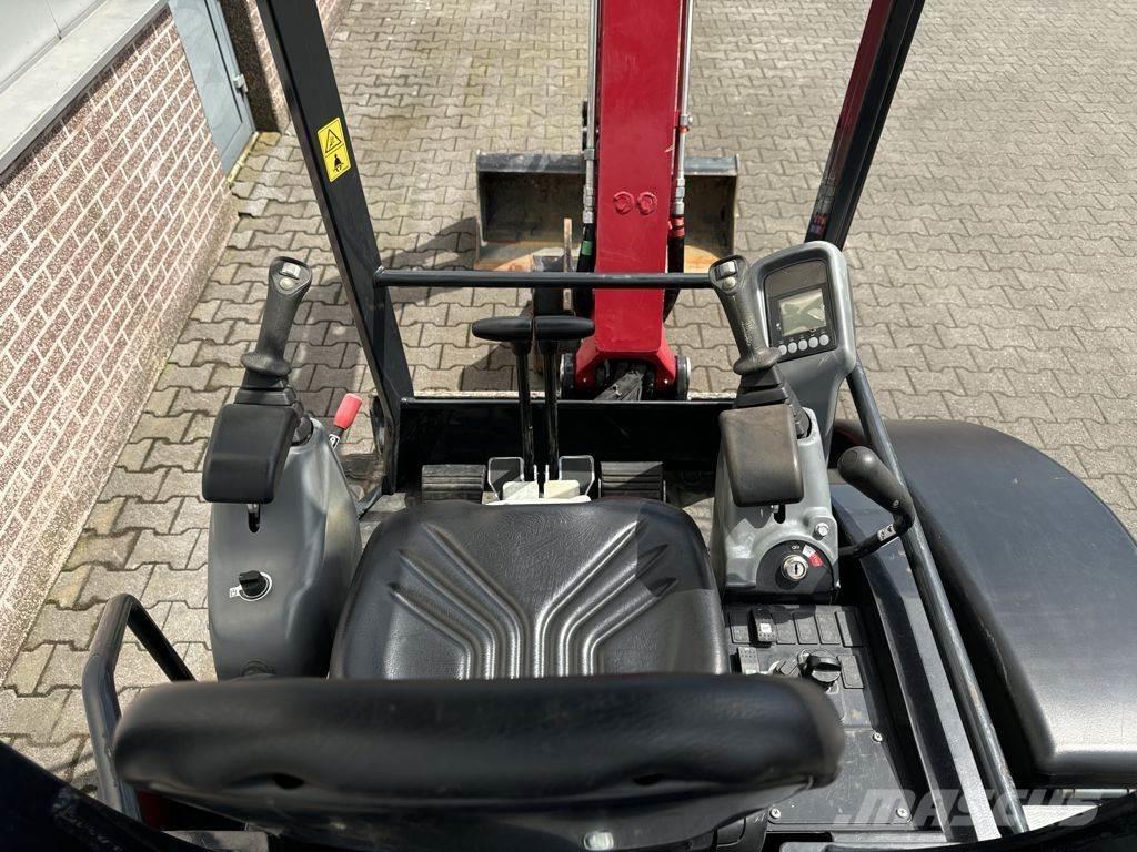 Yanmar VIO27 小型挖土機/掘鑿機<7t(小型挖掘機)