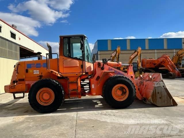 Fiat-Hitachi W170 輪胎式裝載機