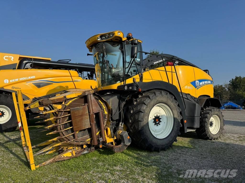 New Holland FR 600 自走式飼料採集機