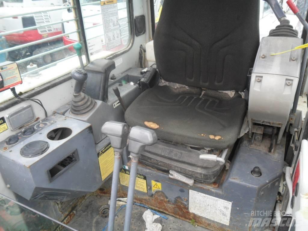 Takeuchi TB153FR 小型挖土機/掘鑿機<7t(小型挖掘機)