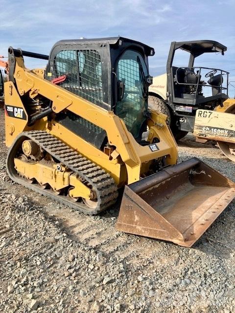 CAT 259 D 滑移轉向裝載機