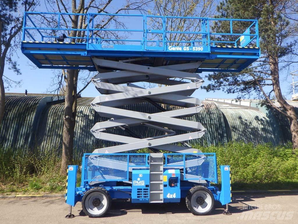 Genie GS5390RT 剪式升降機