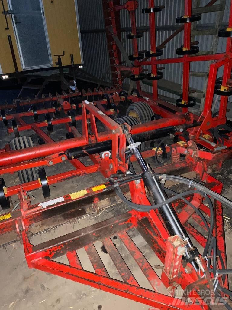 Väderstad NZ 740 動力耙和旋轉式耕耘機
