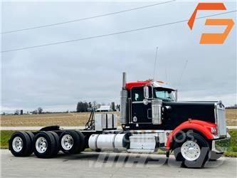 Kenworth W 900 曳引機組件