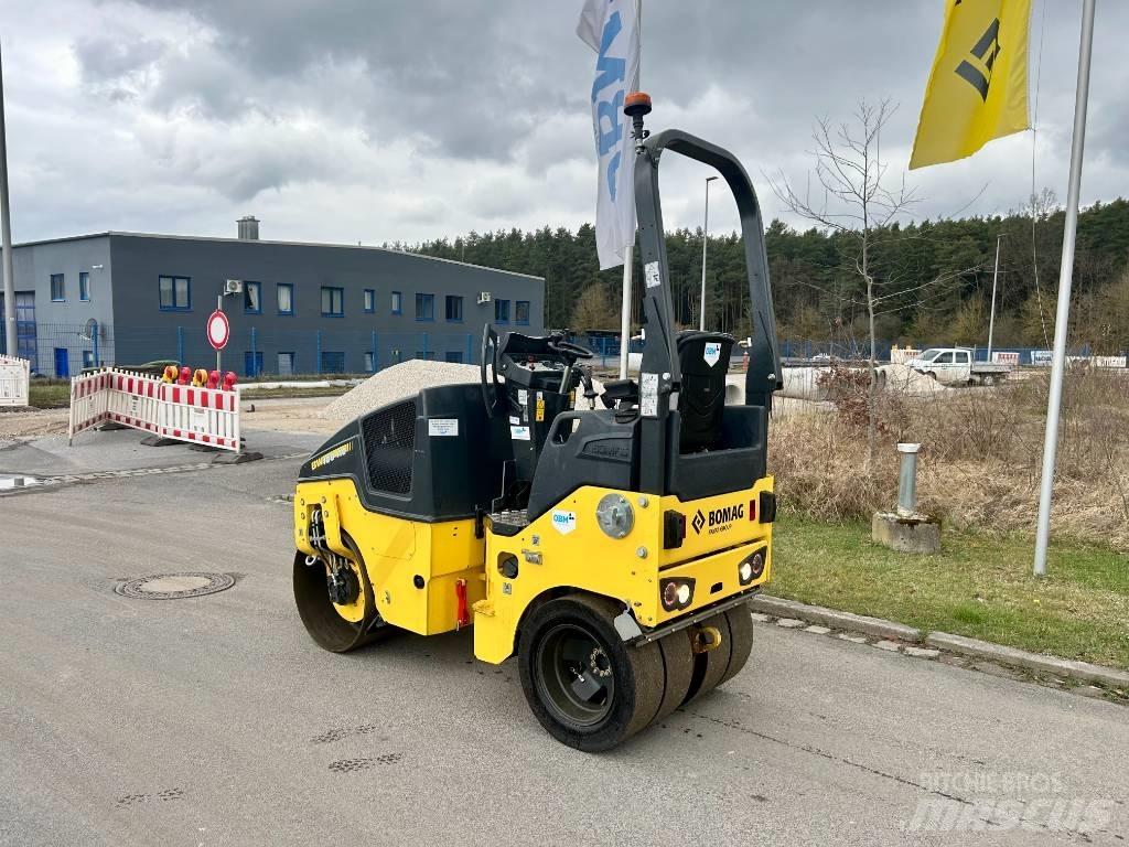 Bomag BW 100 AC-5 雙輪滾壓機