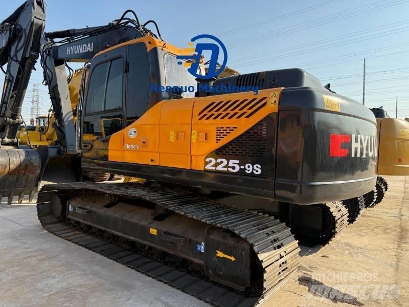 Hyundai 225-9S 履帶式 挖土機/掘鑿機/挖掘機