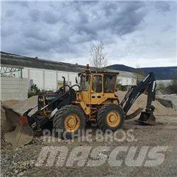 Volvo BM 6900 反鏟裝載機