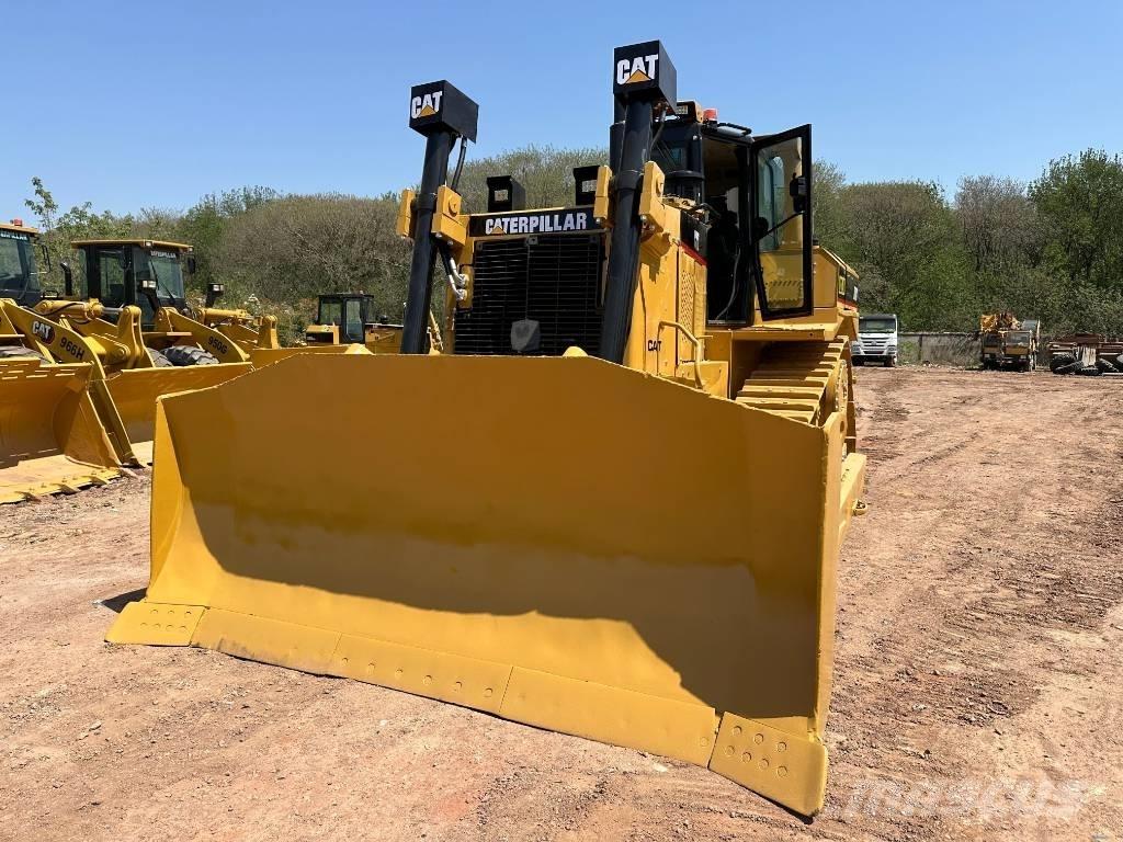CAT D8R 履帶推土機