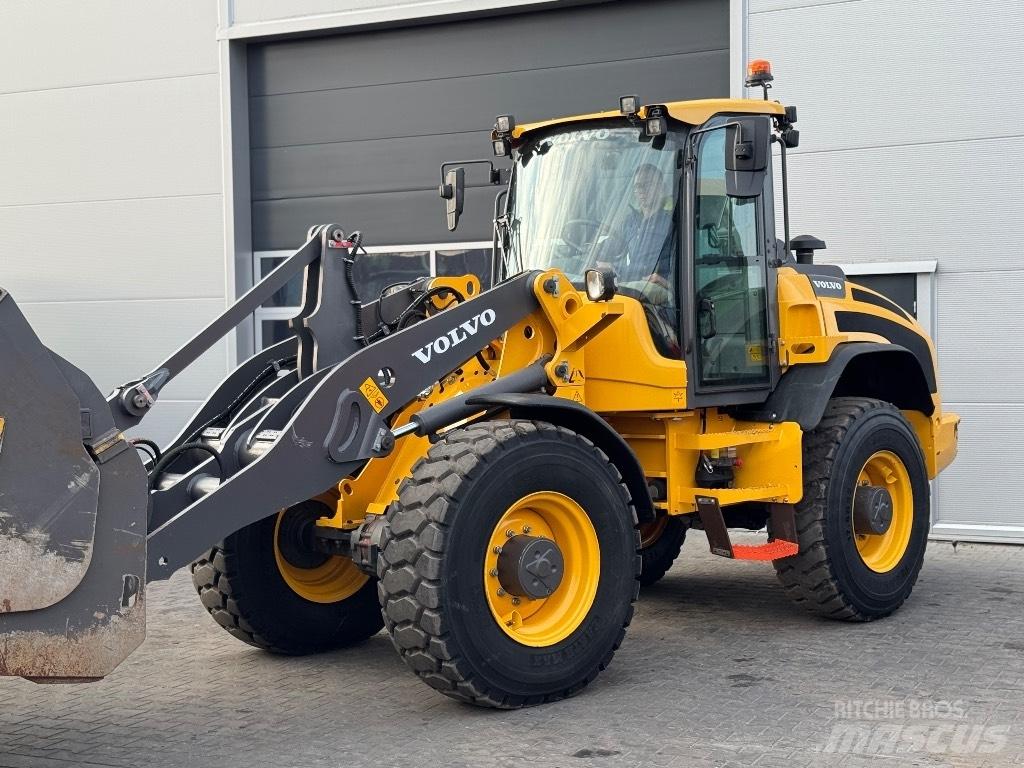 Volvo L 45 H 輪胎式裝載機