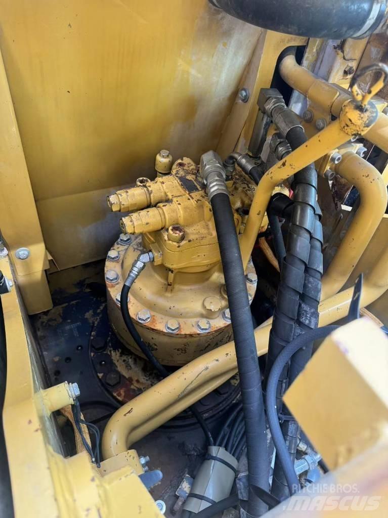 CAT 320 E 中型挖土機/掘鑿機/挖掘機 7t-12t