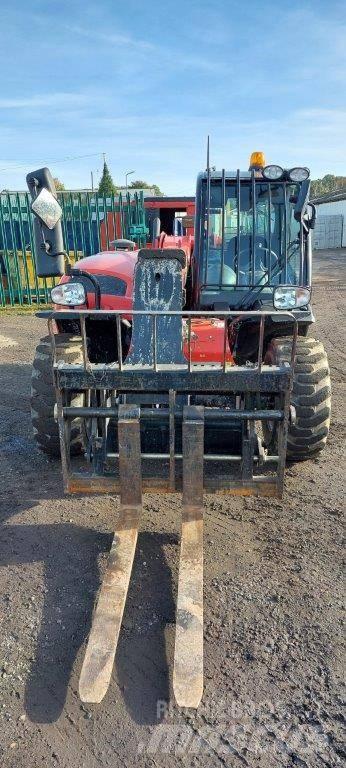 Manitou MT 625 伸縮臂操作車