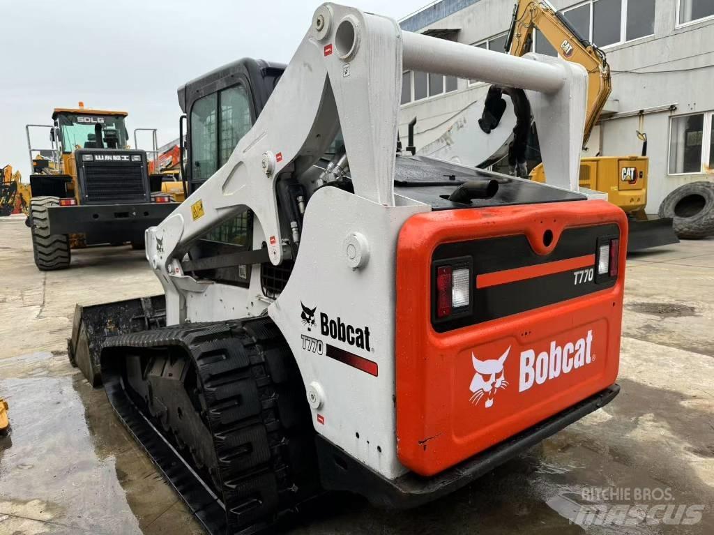Bobcat T770 滑移轉向裝載機