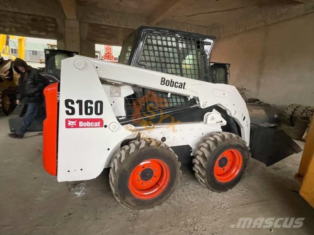 Bobcat S160 滑移轉向裝載機