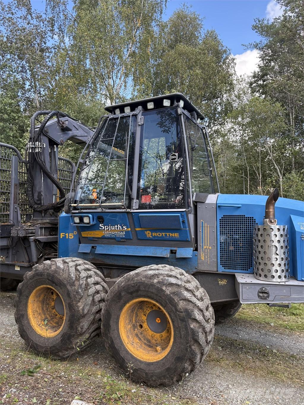 Rottne F15D 集運機