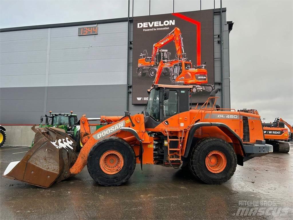 Doosan DL450-3 輪胎式裝載機