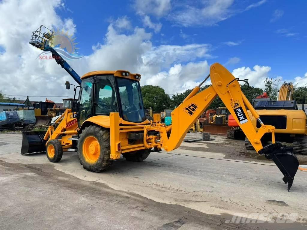 JCB 3 CX 反鏟裝載機