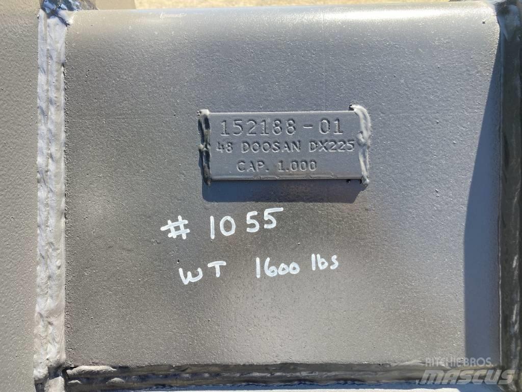 Doosan DX 225 其他組件