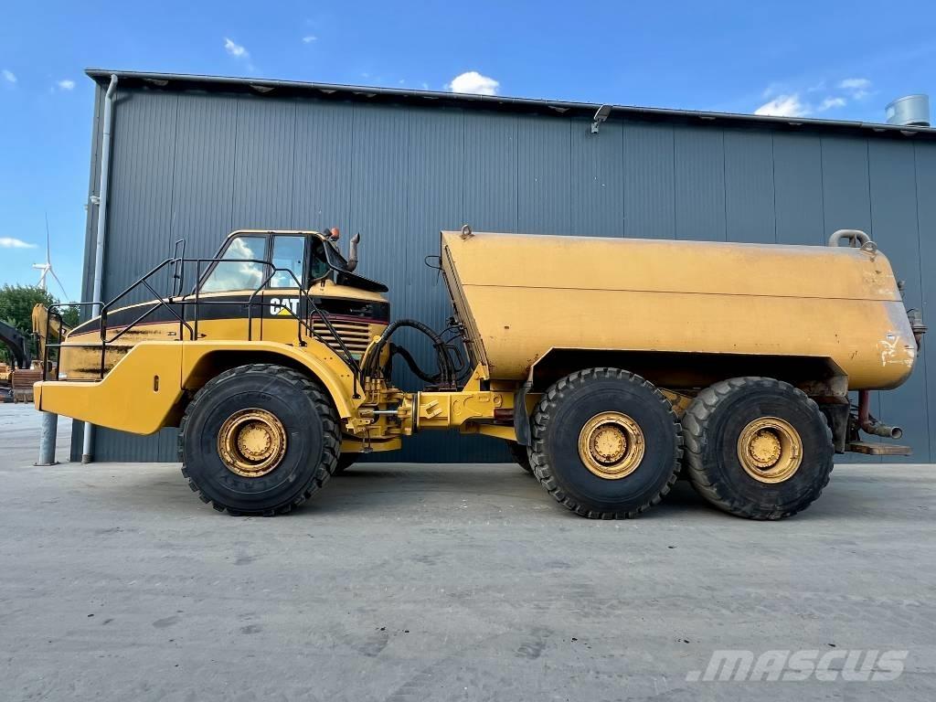CAT 740 Water truck 鉸接式起吊車