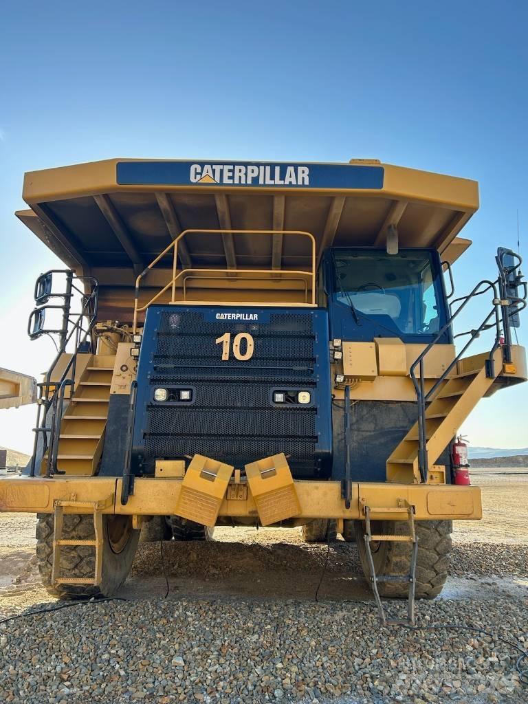 CAT 777F 鉸接式起吊車