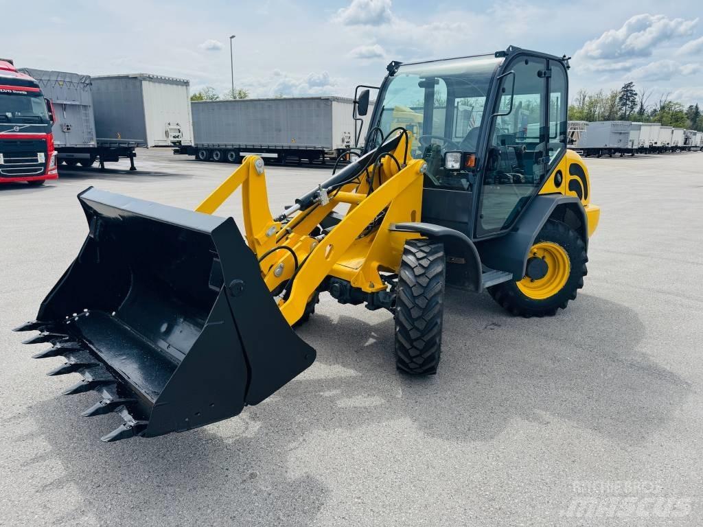 Terex 800L 輪胎式裝載機
