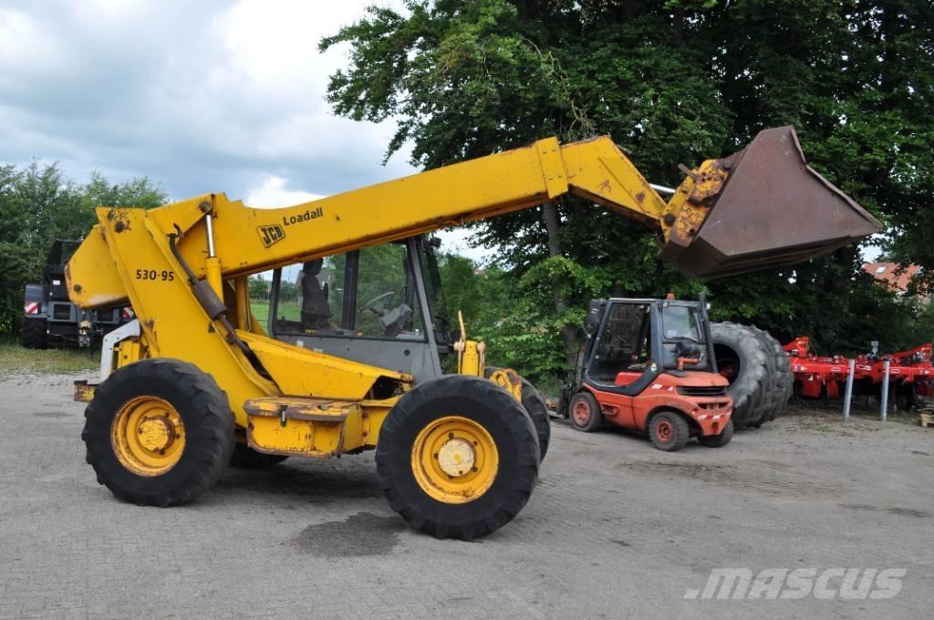 JCB 530-95 伸縮臂操作車