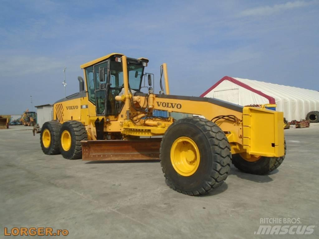 Volvo G 990 平土機