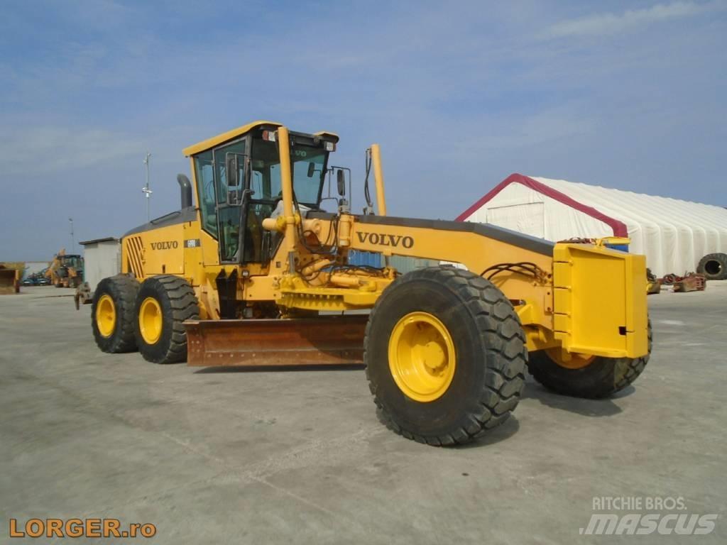 Volvo G 990 平土機