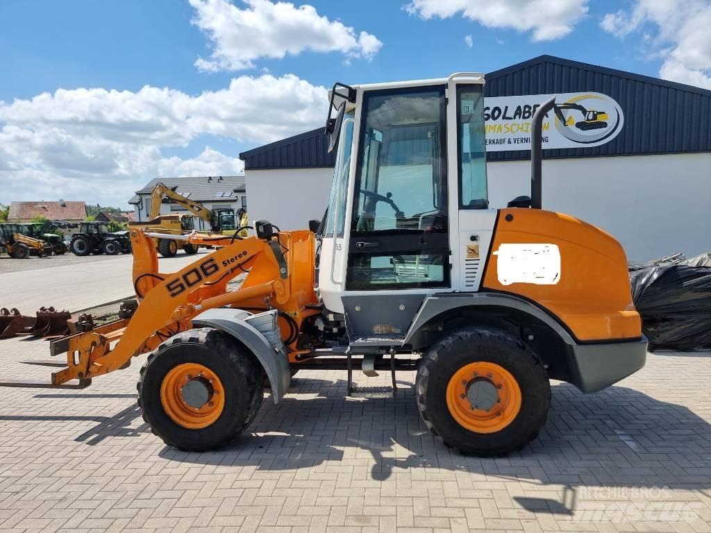 Liebherr L 506 輪胎式裝載機