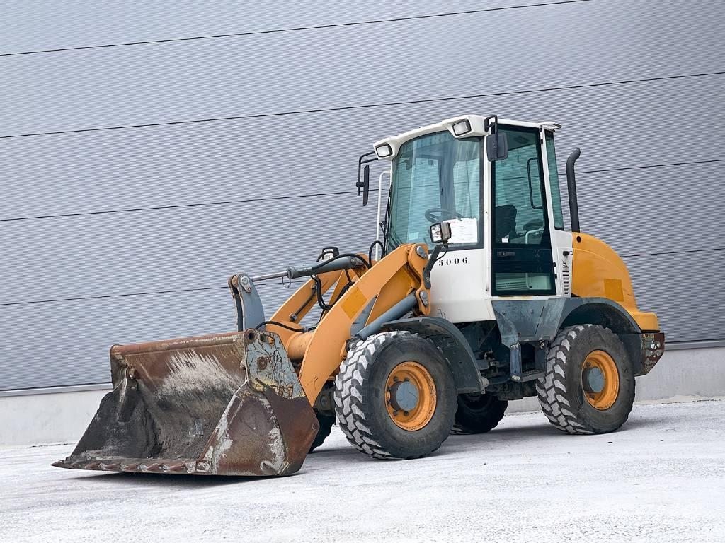 Liebherr L 506 輪胎式裝載機