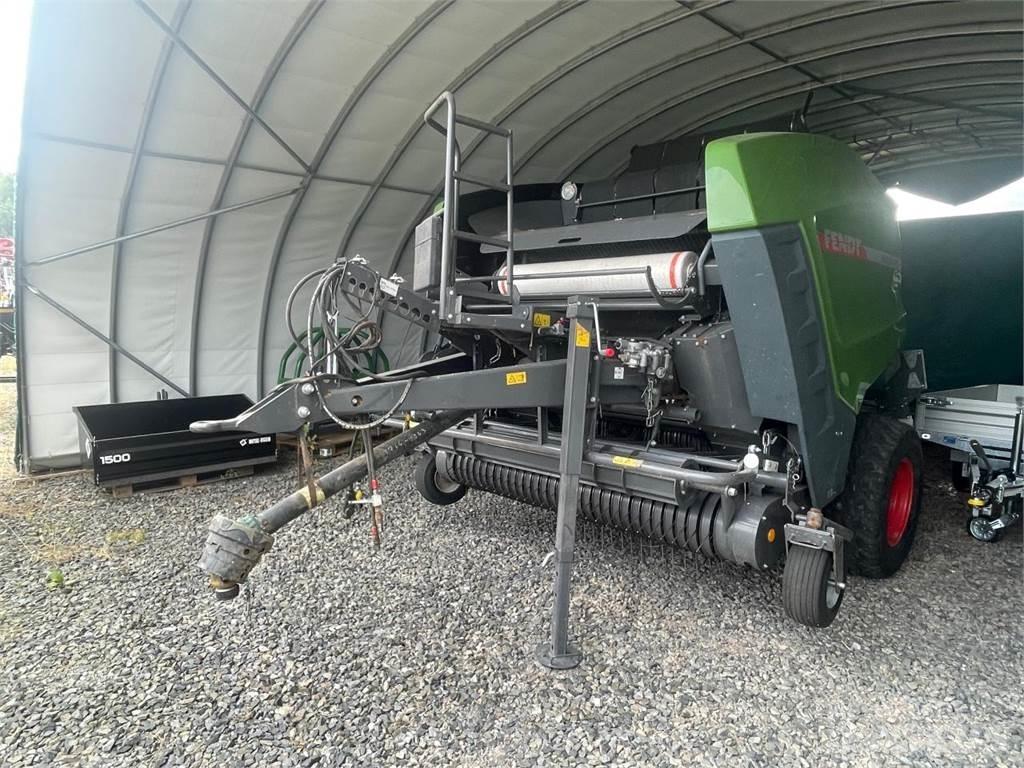 Fendt Rotana 160 V 圓型牧草打包機