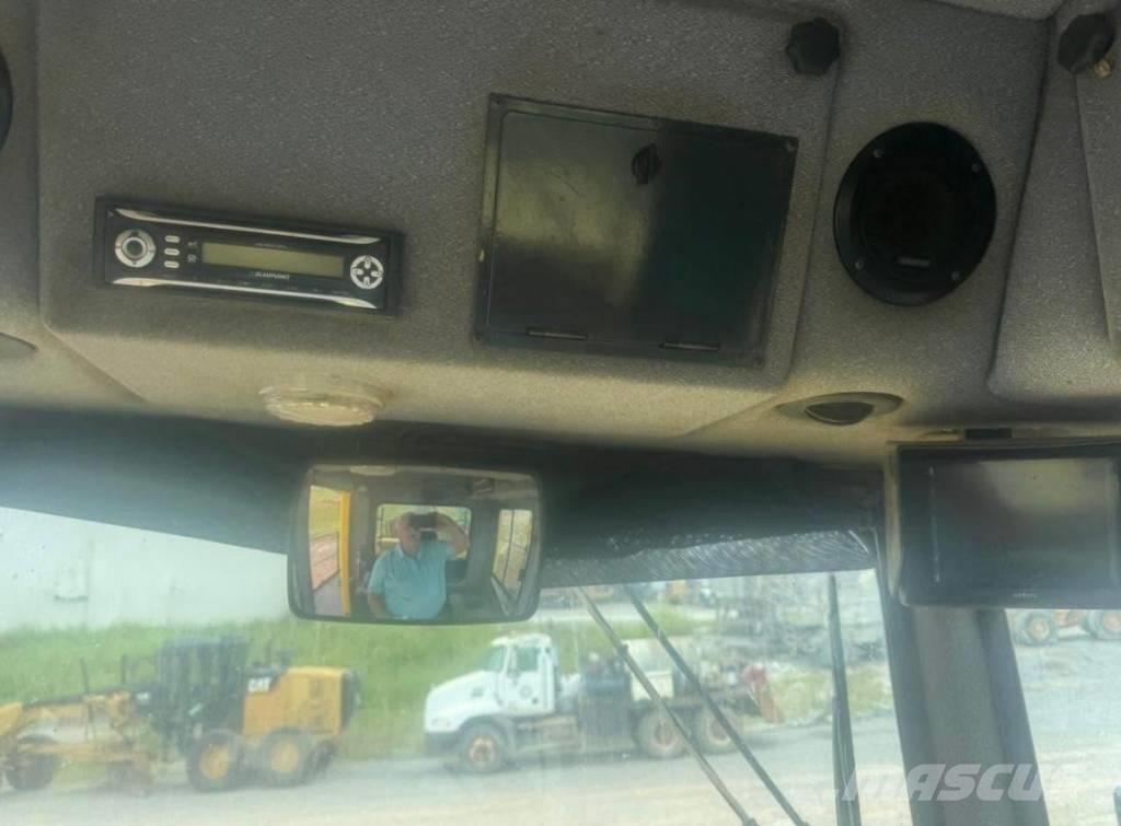 Bomag BC 1172  RB3 土壤壓實機