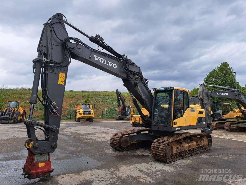 Volvo EC 220 DL 履帶式 挖土機/掘鑿機/挖掘機