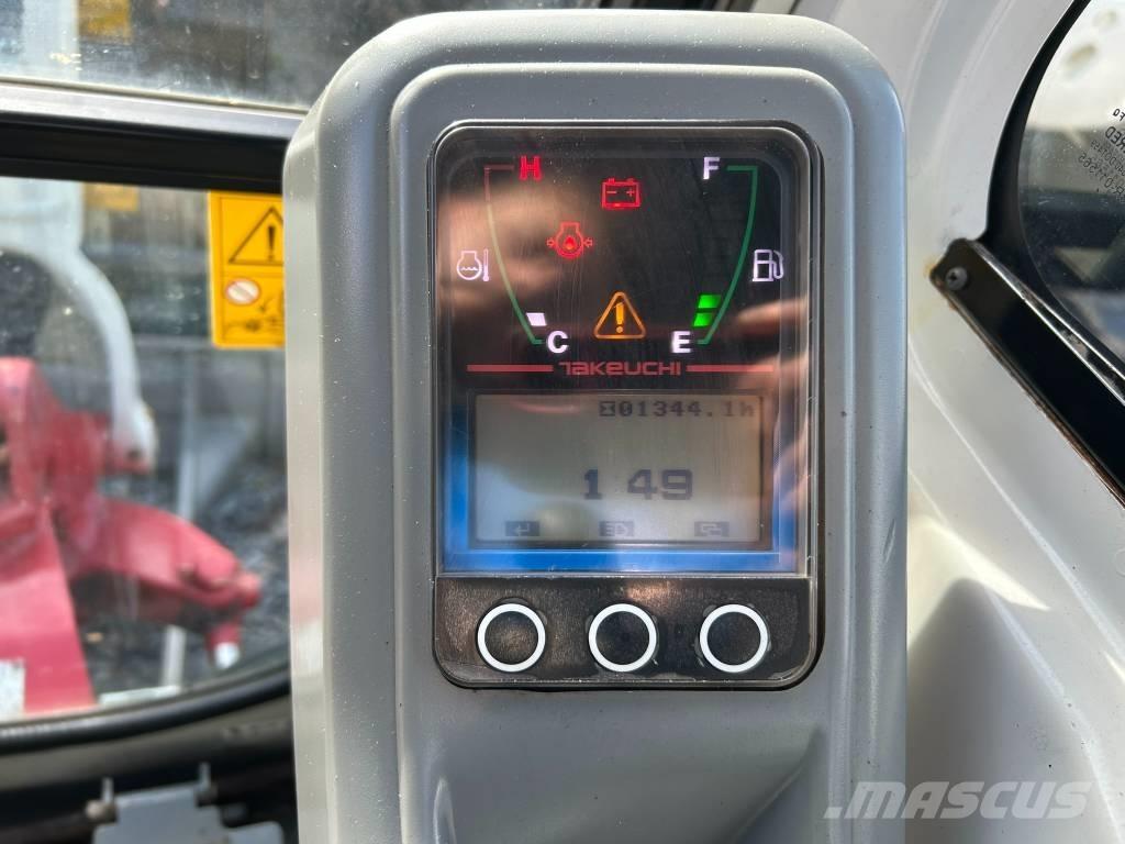 Takeuchi TB 216 小型挖土機/掘鑿機<7t(小型挖掘機)