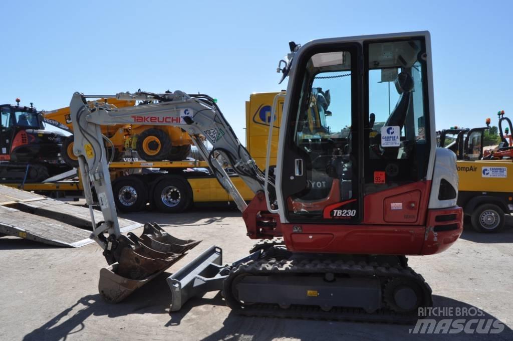 Takeuchi TB 230 小型挖土機/掘鑿機<7t(小型挖掘機)
