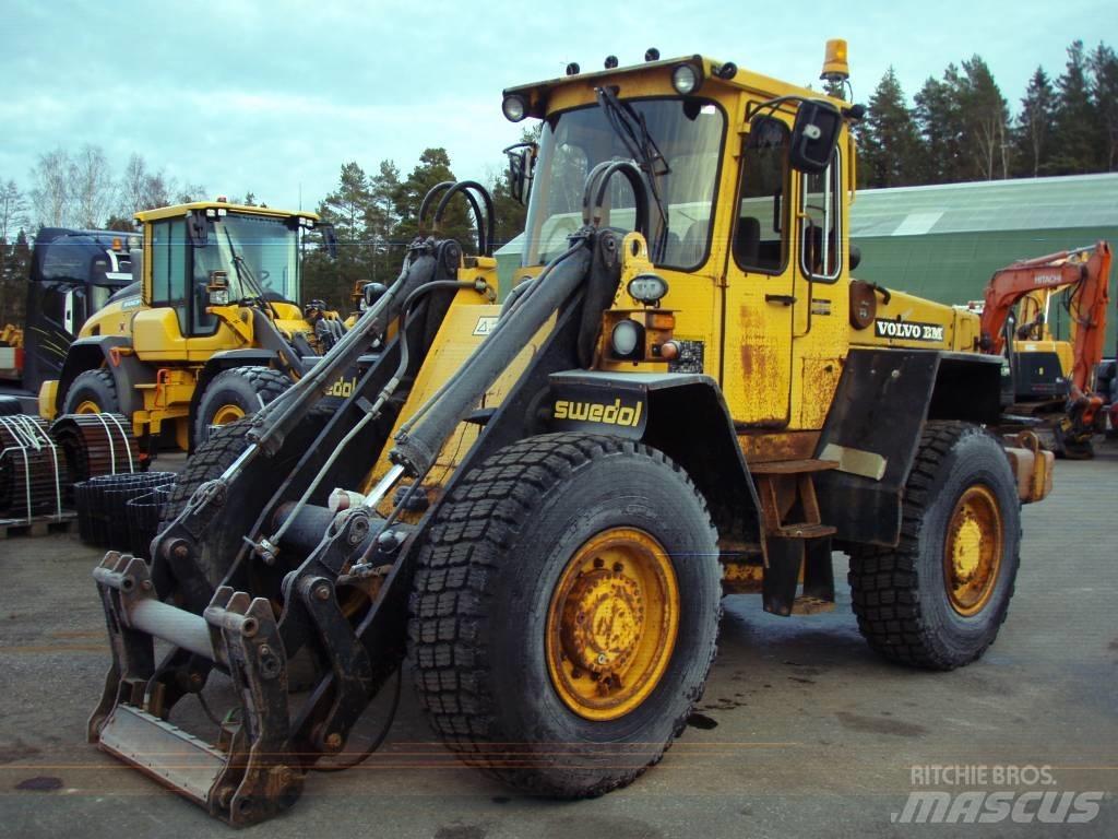 Volvo BM L 70 輪胎式裝載機