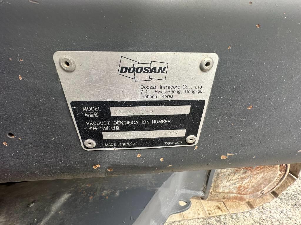 Doosan DX 300 LC-5 履帶式 挖土機/掘鑿機/挖掘機