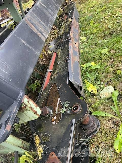 Cranab 1250 吊桿和鏟斗