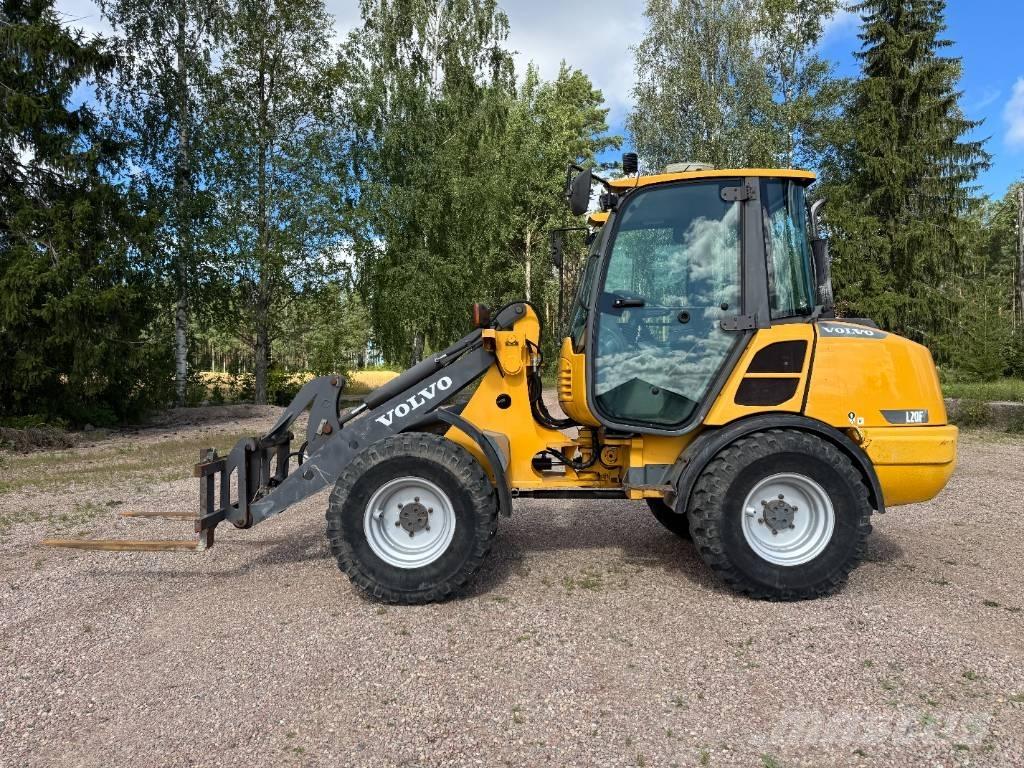 Volvo L 20 F 輪胎式裝載機